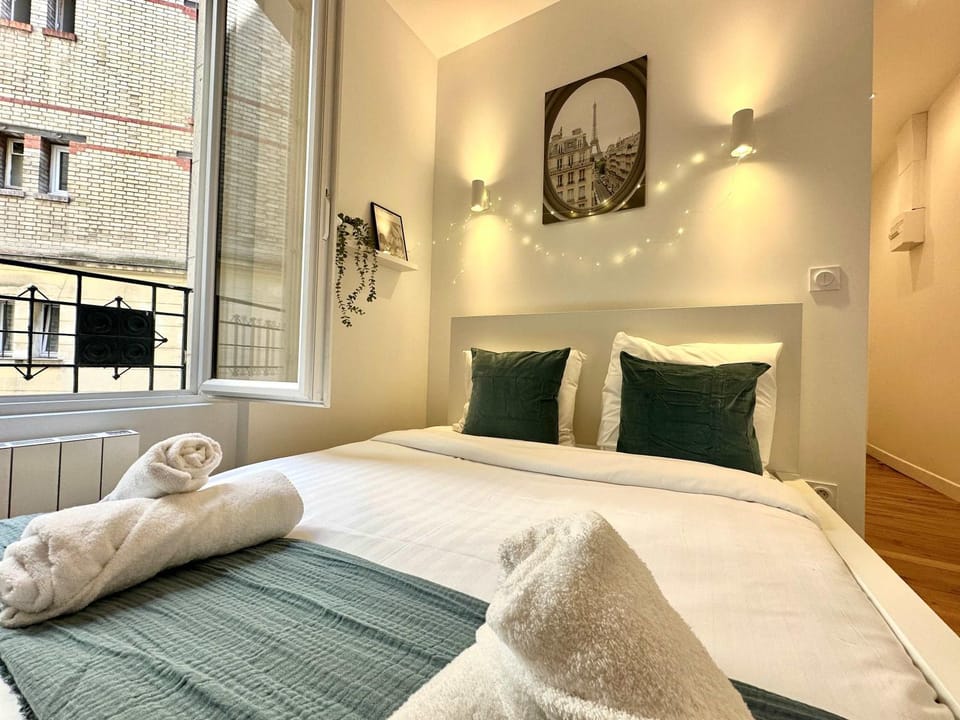 New 412 Suite Cotillard - Cosy Apartment Paris Center Apartment in Paris