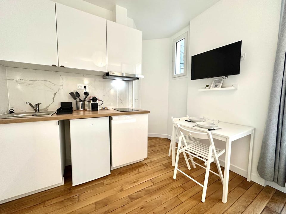 New 412 Suite Cotillard - Cosy Apartment Paris Center Apartment in Paris