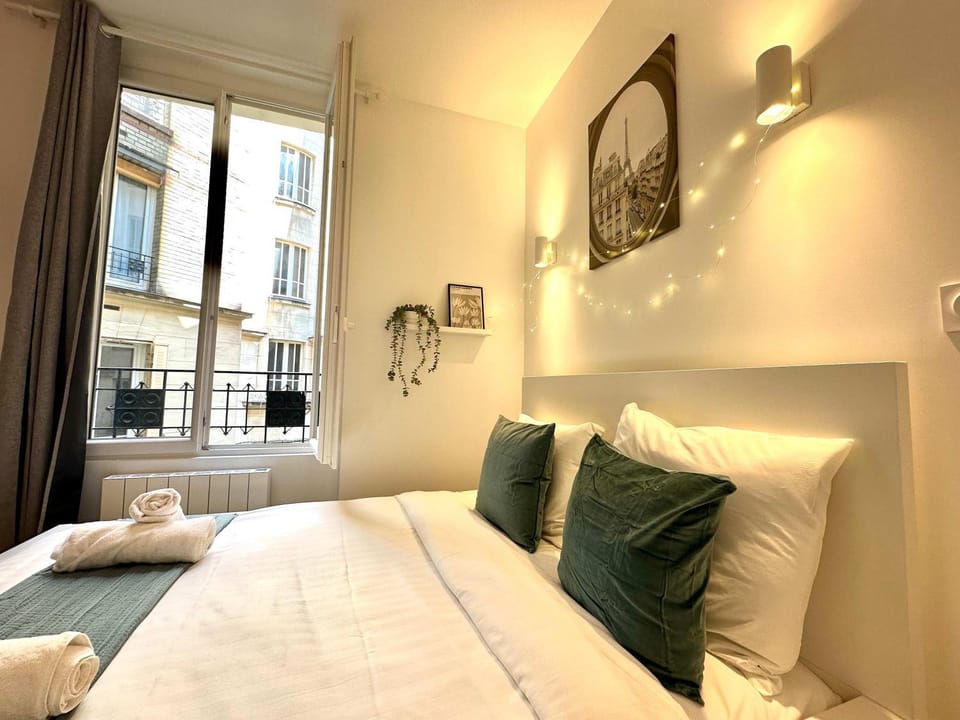 New 412 Suite Cotillard - Cosy Apartment Paris Center Apartment in Paris