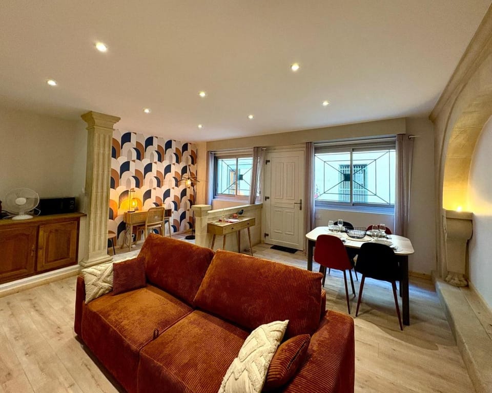 Le Bijoux de Nîmes, Charmant T2 centre Apartment in Nimes