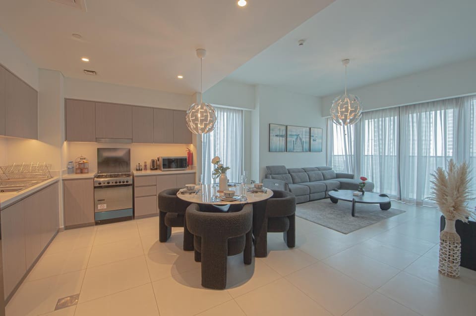 SILENT PLACE TO STAY Near Burjkhalifa Apartment in Dubai