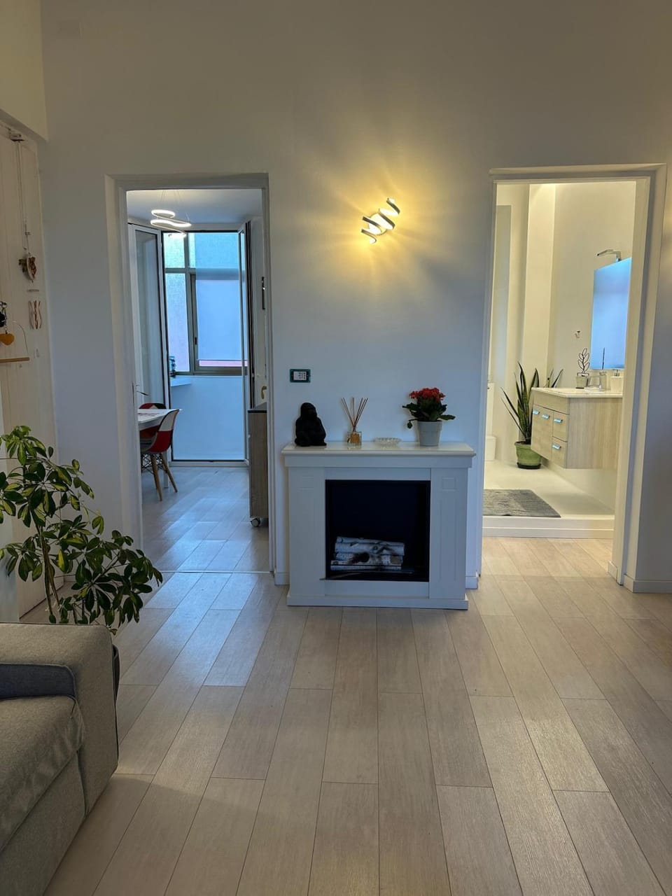 TV and multimedia, Living room, Seating area
