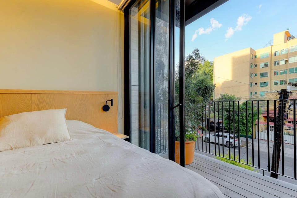 Capitalia Aristoteles Polanco w Balcony View Apartment in Mexico City