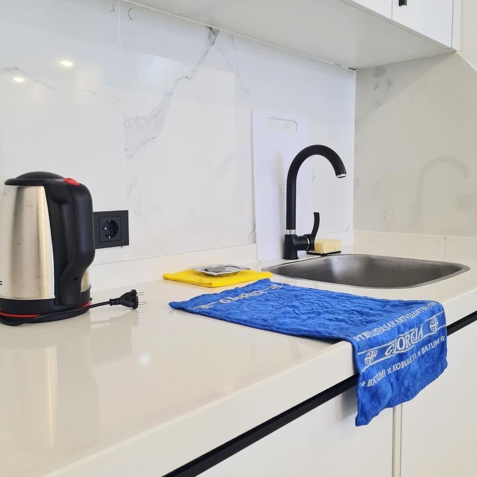 Coffee/tea facilities, Kitchen or kitchenette