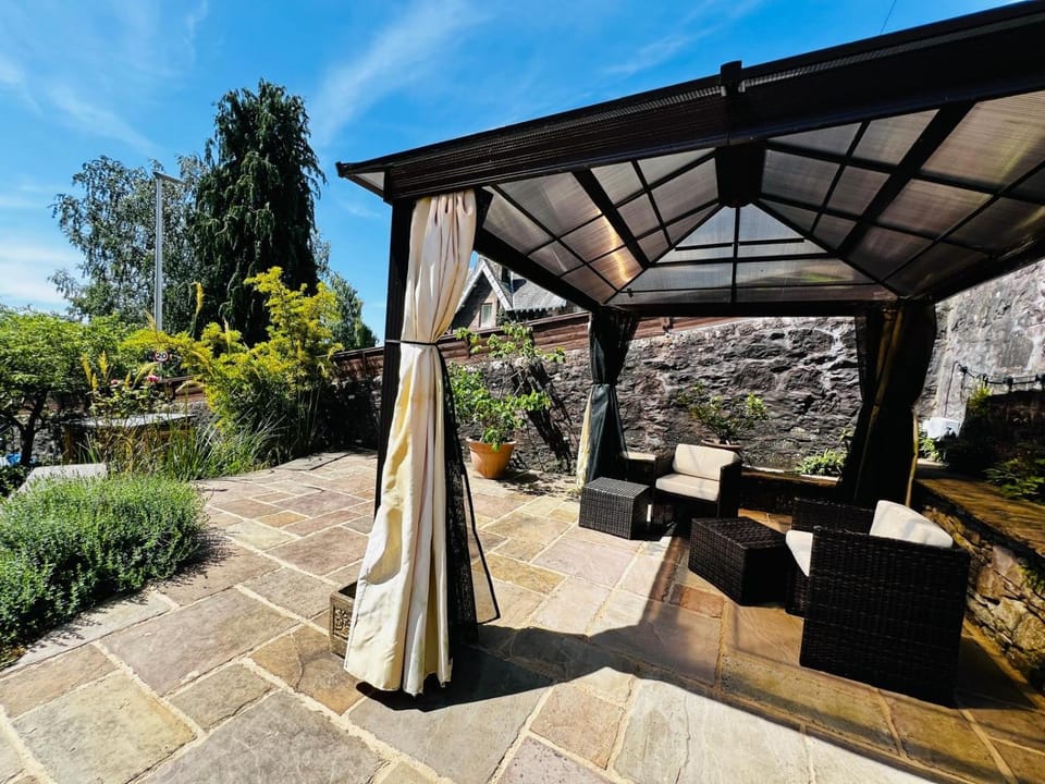 Patio, Balcony/Terrace, Garden view