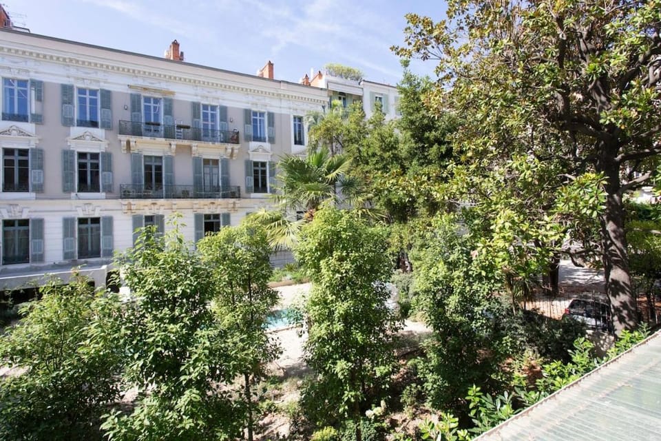 L9 Staywizus - 2BDR Marechal, 5 min Sea10 min Old Town Parking AC Apartment in Nice