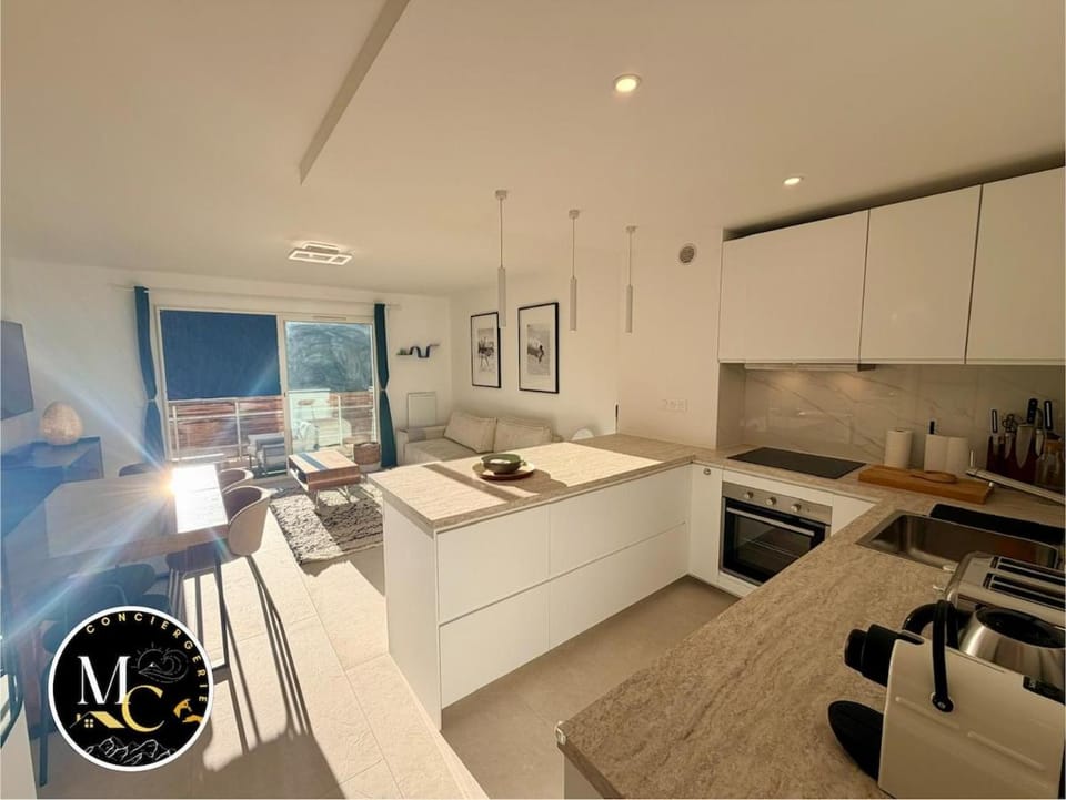 Spacious Modern Duplex Sunny View Ski & Hikes D52 Apartment in Allos