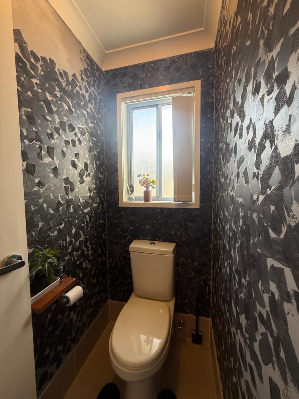 Private Master Suite with Ensuite at Mango Hill Home Vacation rental in North Lakes