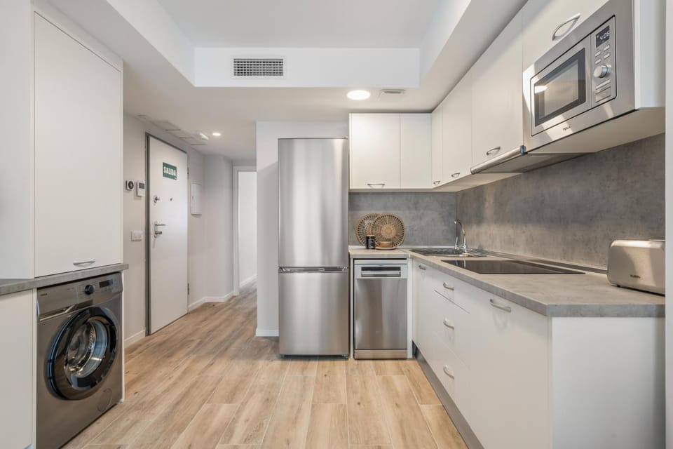 Accessible flat near the Toledo Bridge - 4A Apartment in Madrid