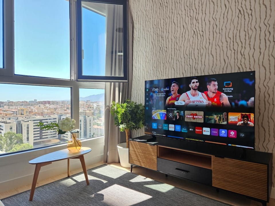 Communal lounge/ TV room, Living room