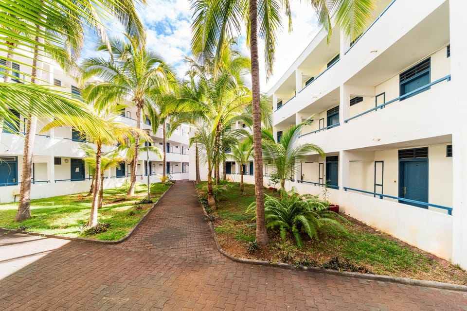 Property building, Garden view