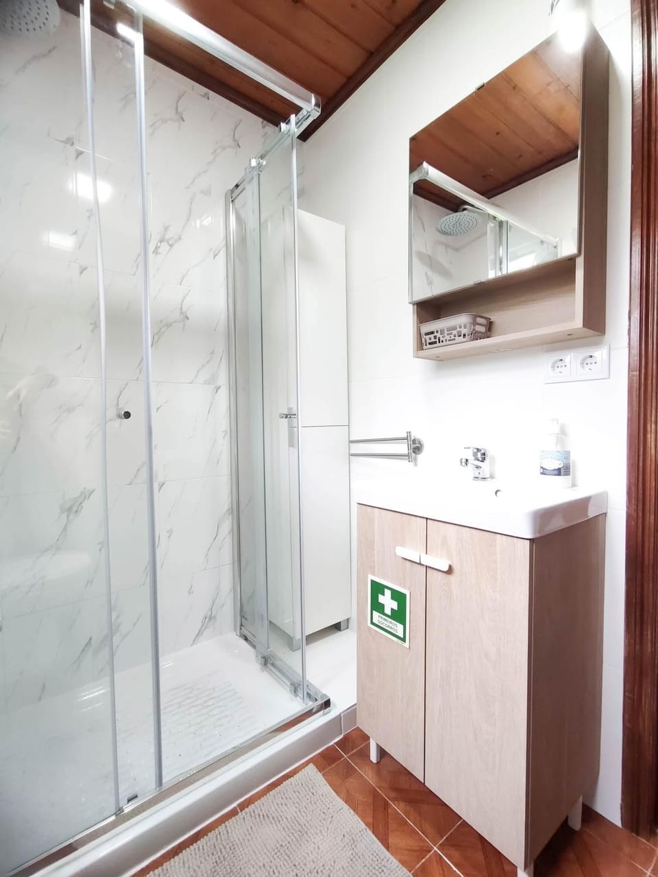 Shower, Bathroom