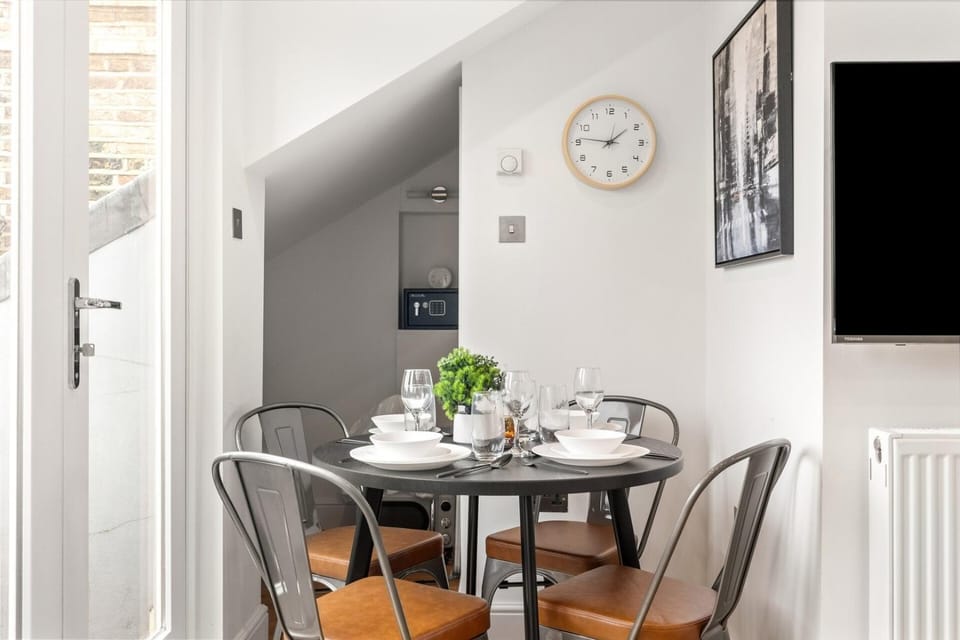TV and multimedia, Dining area, heating