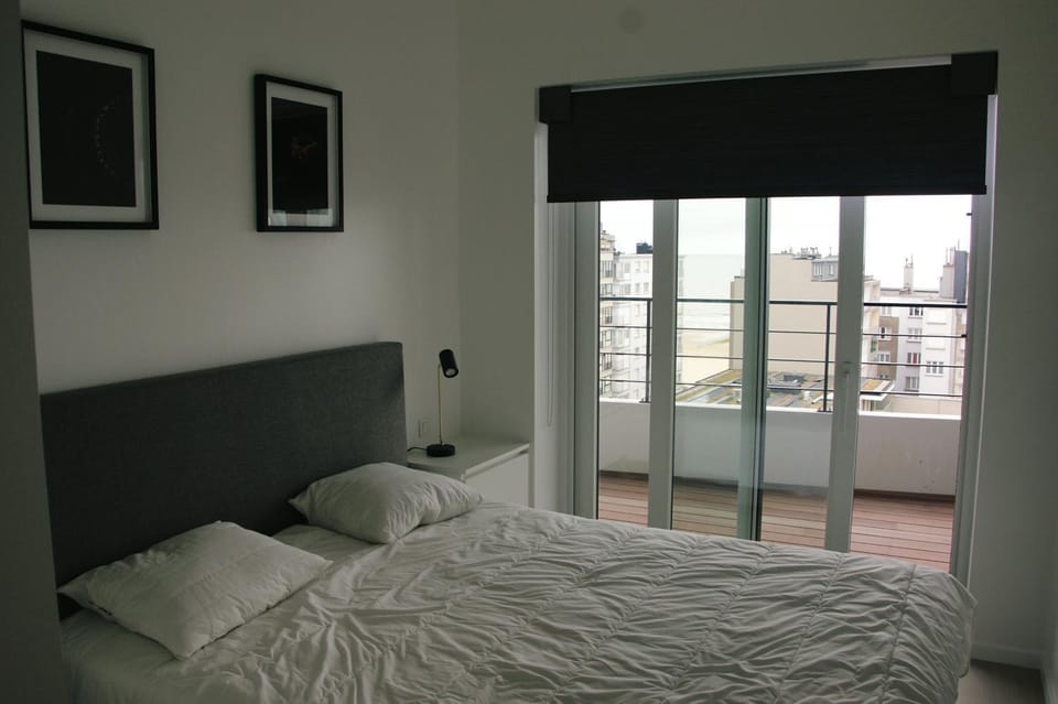 Bed, Balcony/Terrace, Photo of the whole room, Bedroom
