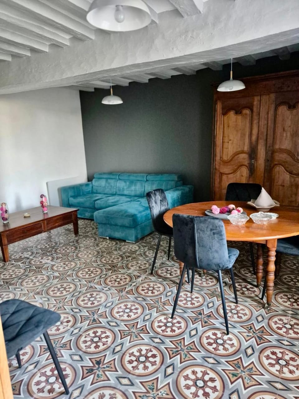 Seating area