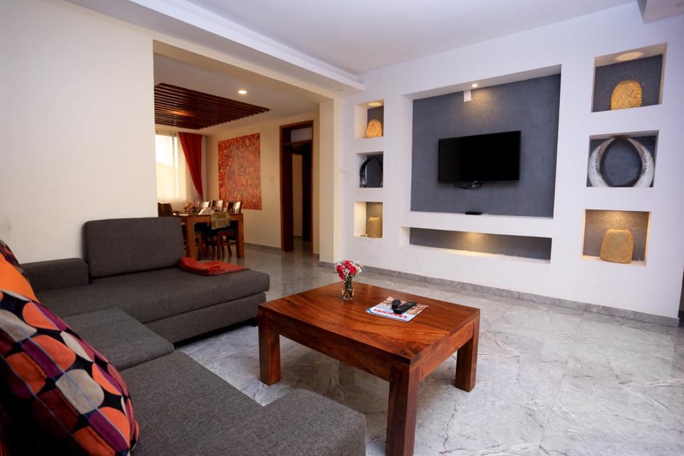 Communal lounge/ TV room, TV and multimedia, Living room, Seating area