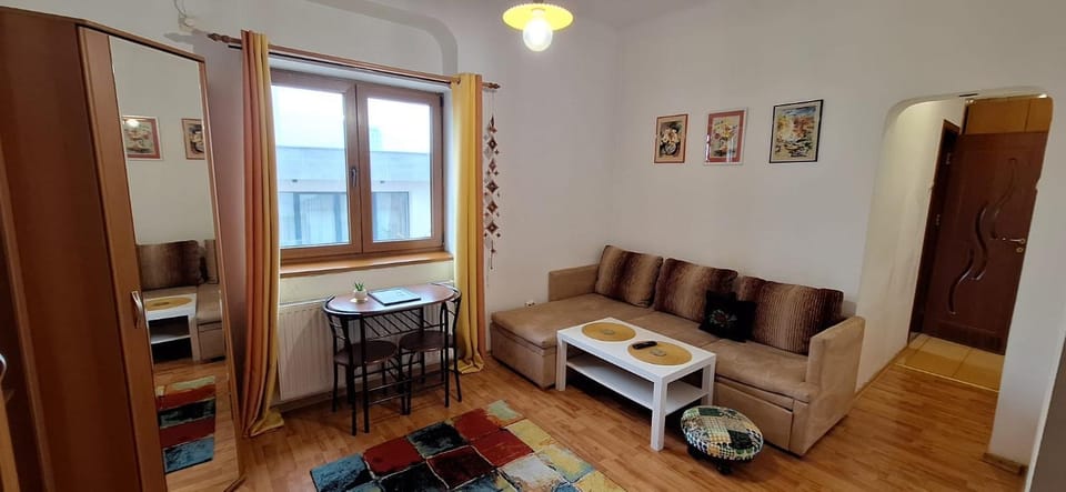 Casa Soarelui - Calea Victoriei, Ultracentral, Sanador Apartment in Bucharest