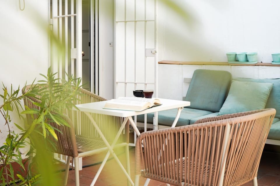 Property building, Balcony/Terrace