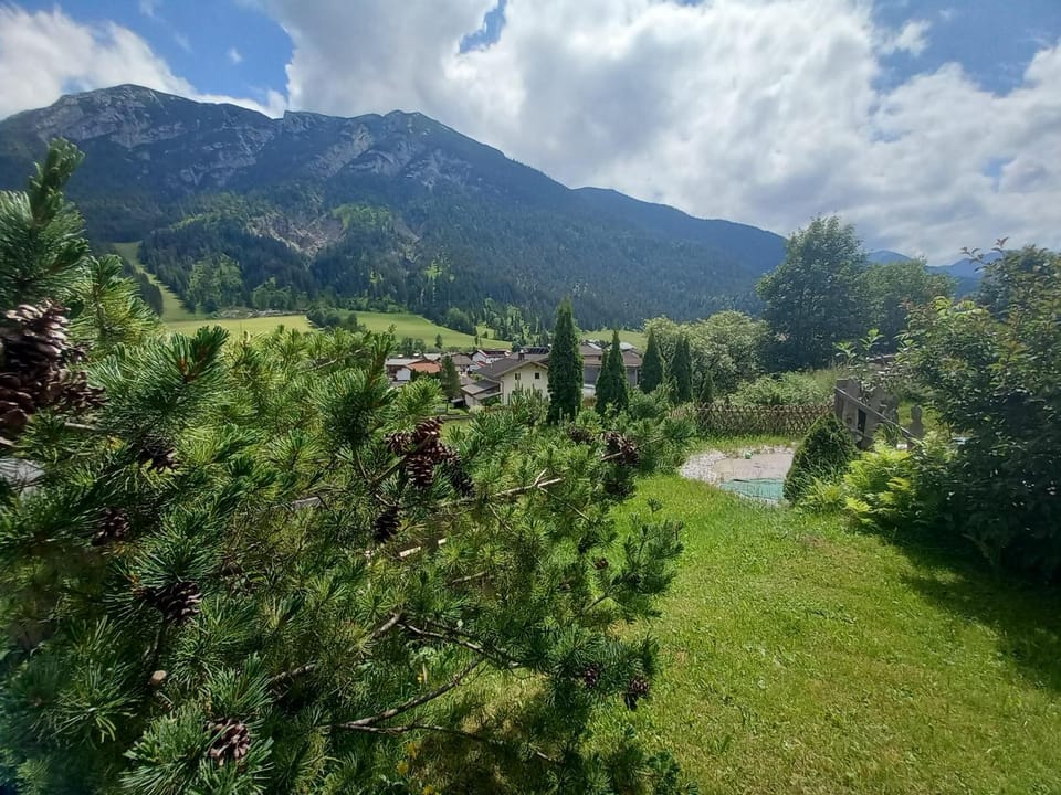 Alpenchalet am Golfplatz House in Tyrol