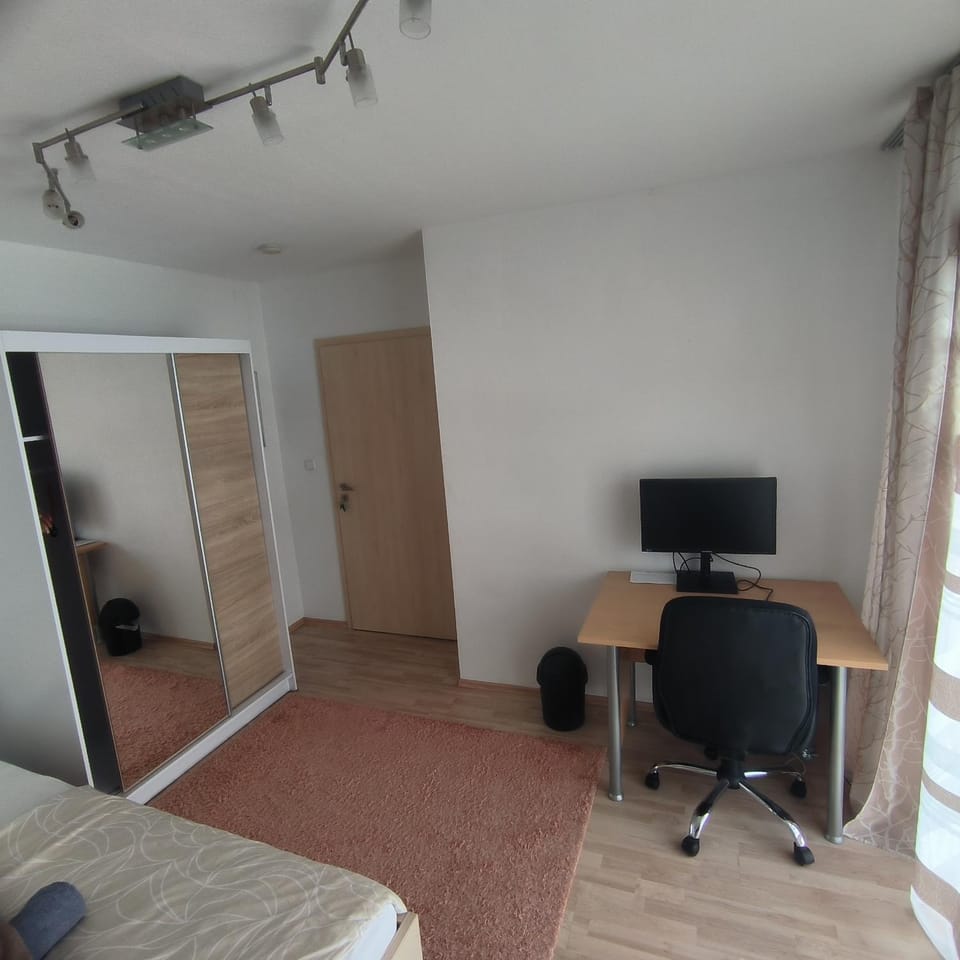 Photo of the whole room, Bedroom