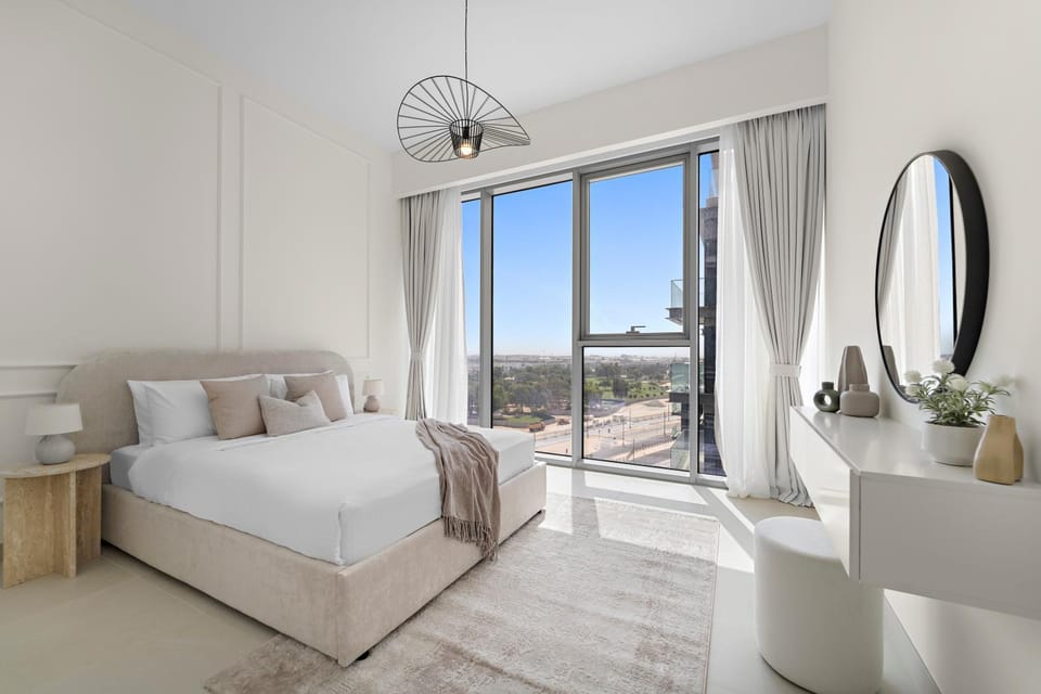 Bed, View (from property/room), Photo of the whole room, Seating area, Bedroom