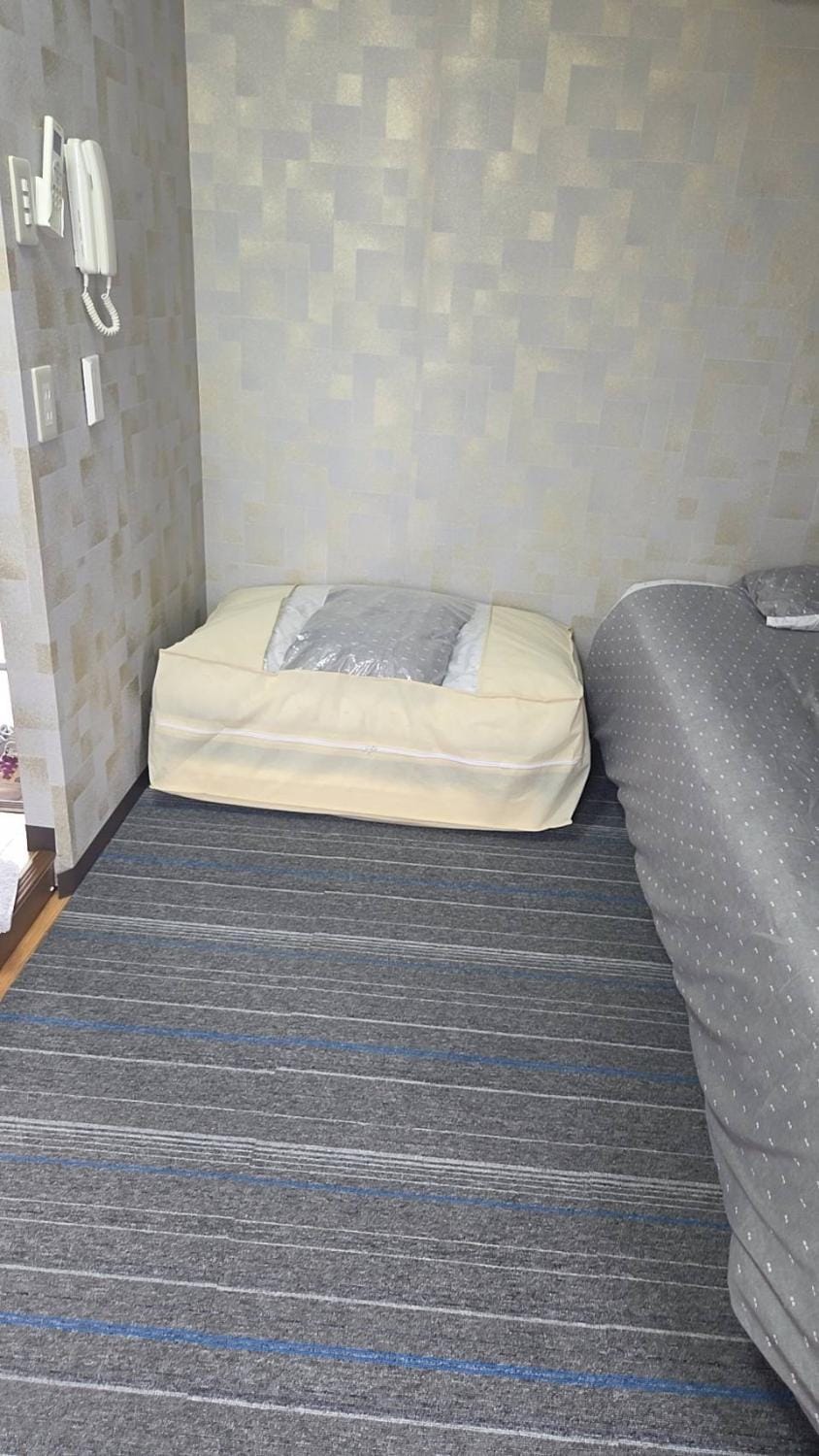 Osaka Umeda West JR Tsukamoto Inn CCCCC Apartment in Osaka