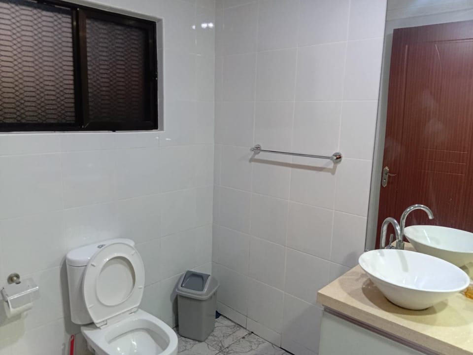 Large 4 Bedroom 7 Bed Villa in Sonaisali Rd, Nadi Villa in Western Division, Fiji