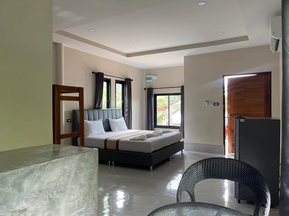 Baan klang suan at kantiang bay House in Krabi Changwat