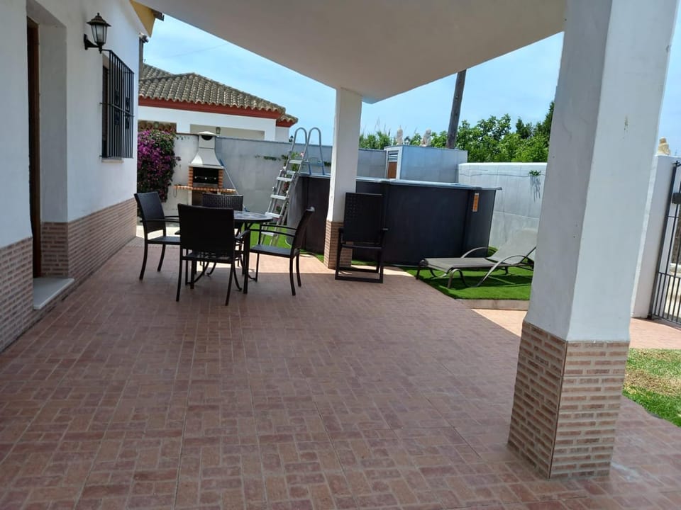 Garden, Swimming pool