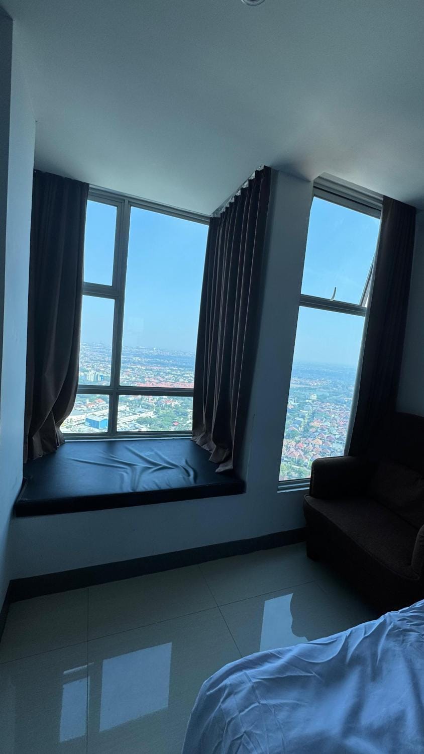 Luxury Apartemen Anderson Benson PTC By Staycation Apartment in Surabaya