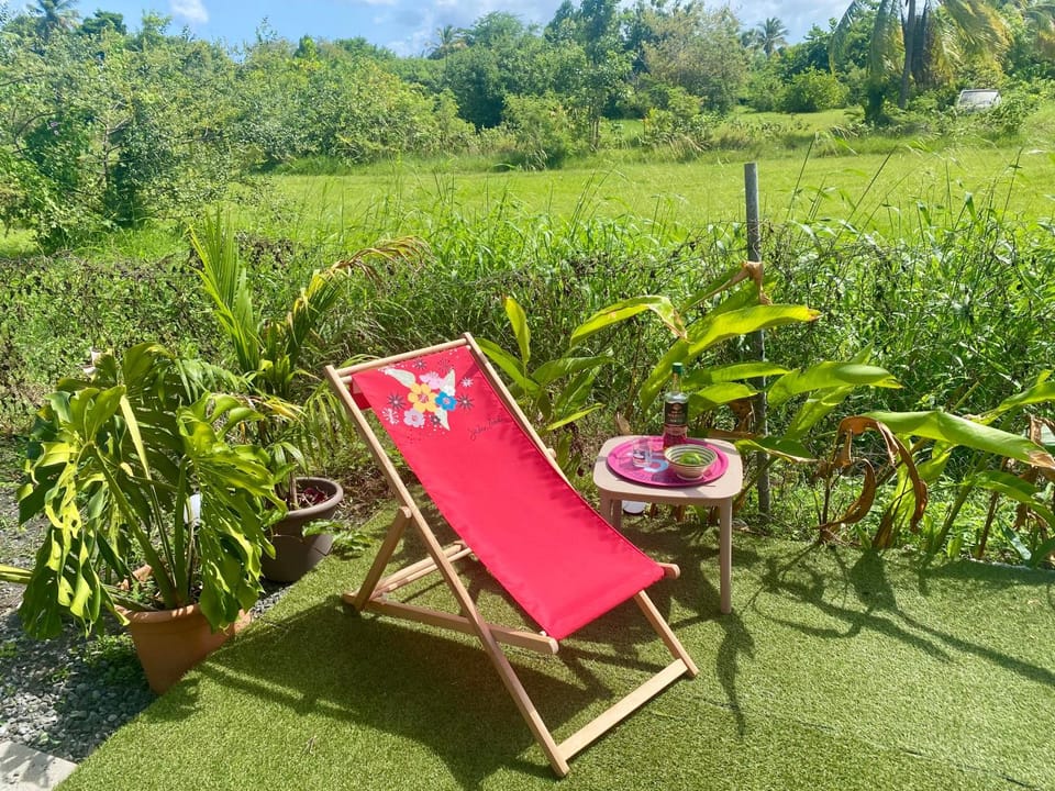 Day, Natural landscape, Balcony/Terrace, Garden view, sunbed