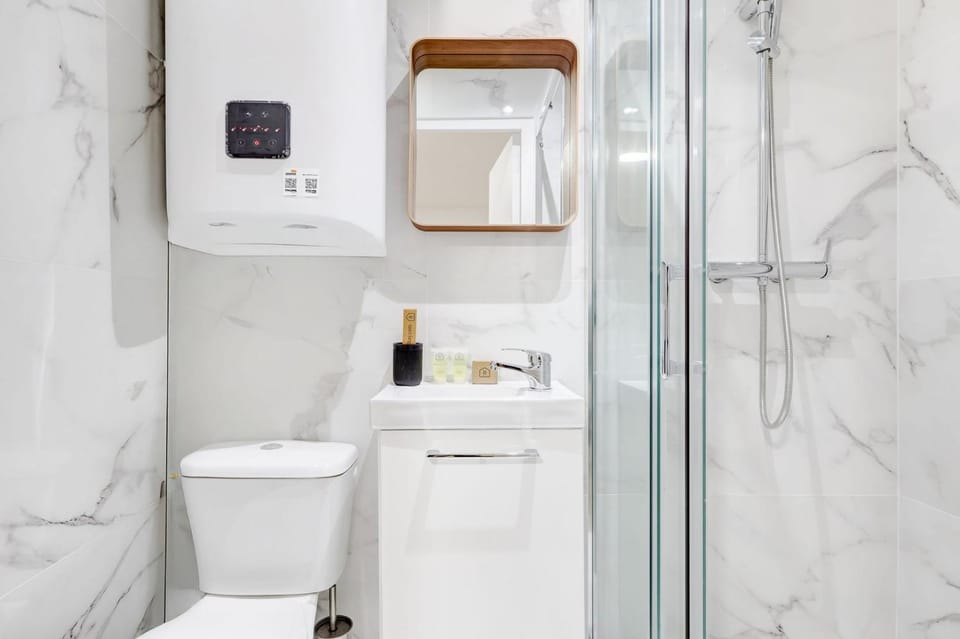 TBS 340 - Superb apartment in Paris 10 Apartment in Paris