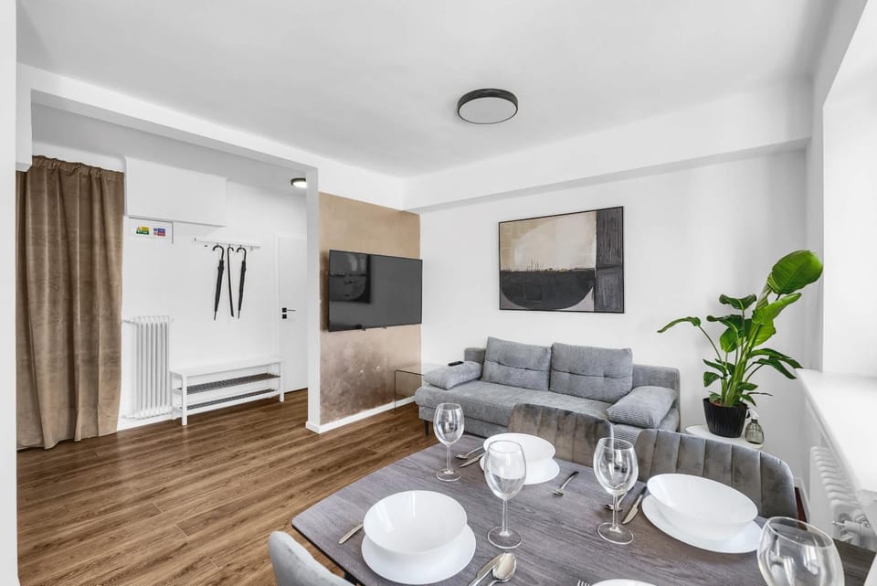 TV and multimedia, Living room, Photo of the whole room, Seating area