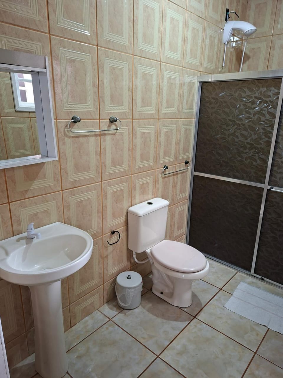 Shower, Toilet, Bathroom