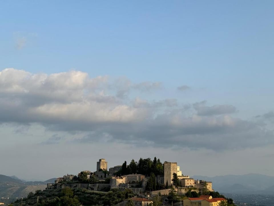 Benesié - Villa with castle view Villa in Lazio