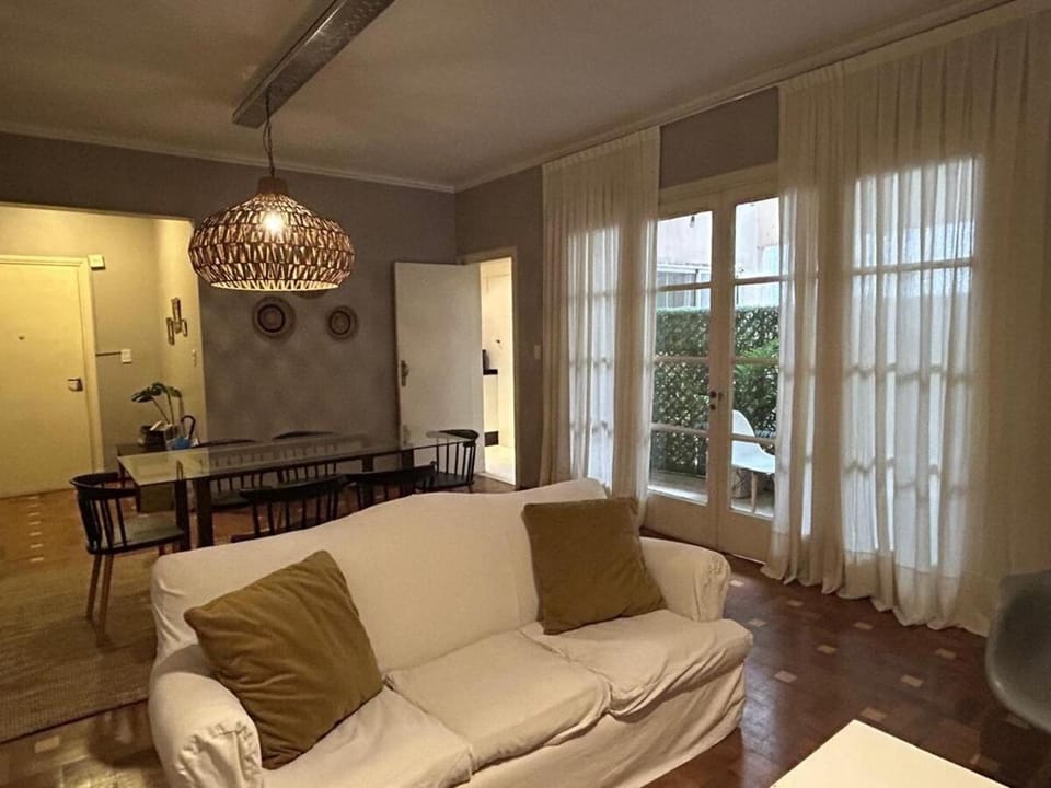 Amplio Departameno en excelente ubicacion Apartment in Mendoza