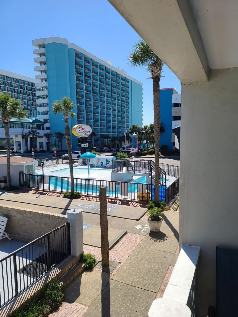WR216 Charming condo across from the beach House in Myrtle Beach