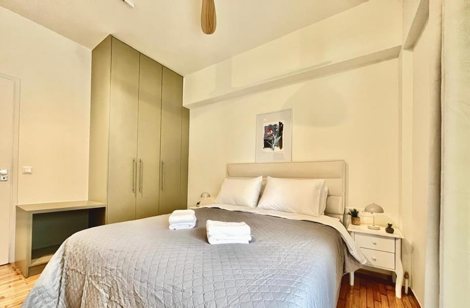 Dafne Athens renovated apartment 170m from Metro Apartment in Athens