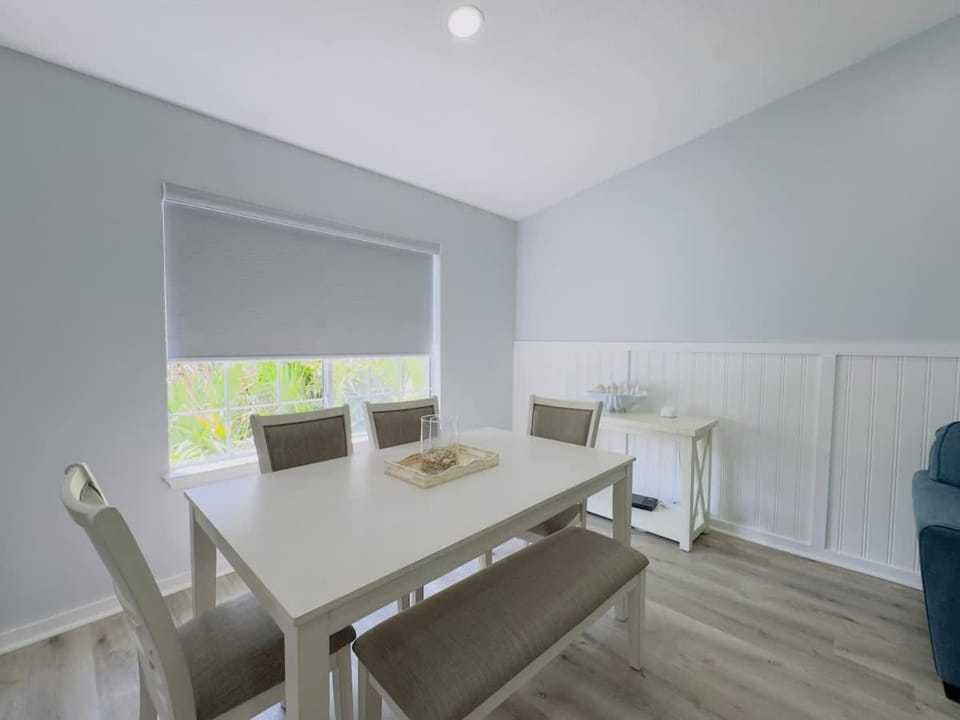 Bright & cozy 2BR 2BA beach retreat A Apartment in North Myrtle Beach