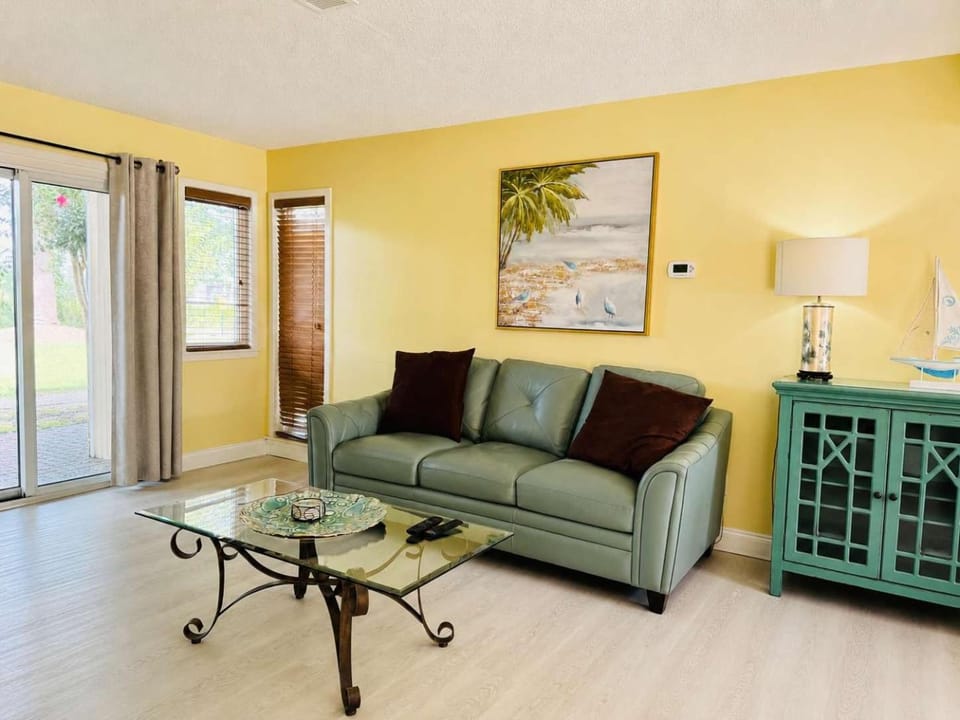 Awesome 1st floor 2BR apartment at Bay Tree Apartment in Little River