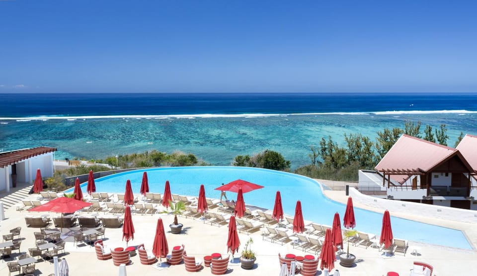 Pool view, Sea view, Swimming pool