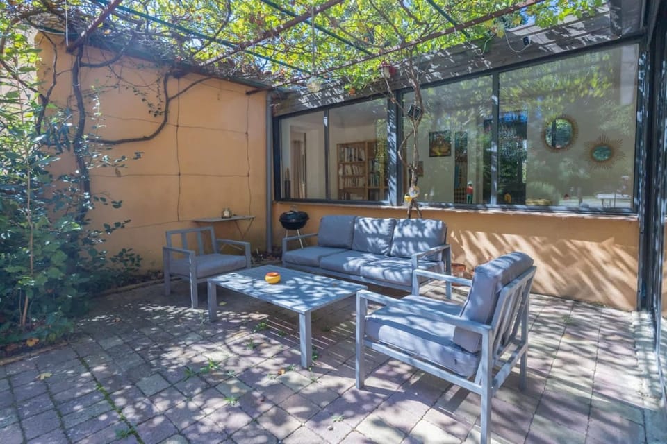 Villa sur Domaine Aix - Piscine & Tennis - Wagner House in Aix-en-Provence
