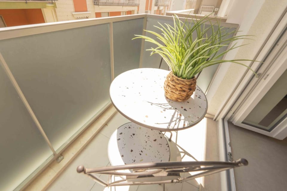 Day, Balcony/Terrace