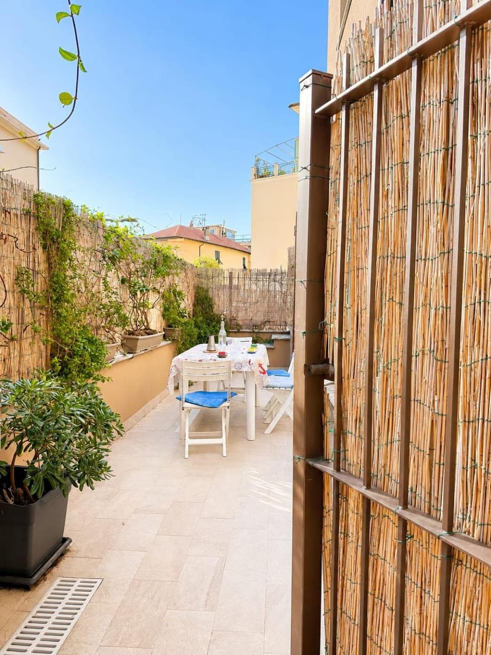 Hostdomus - Casa Arianna Apartment in Finale Ligure