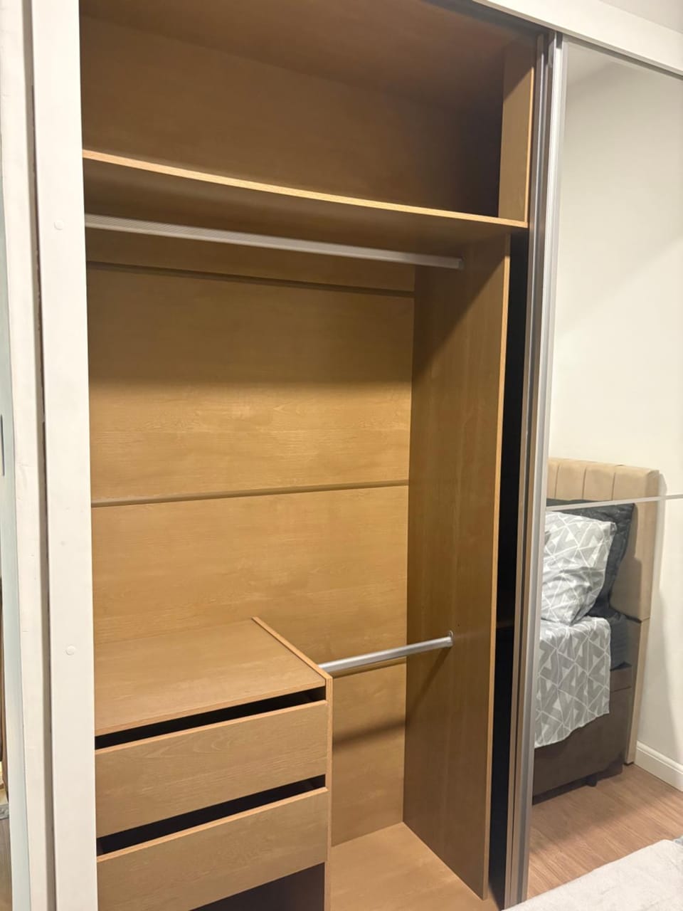 Bedroom, wardrobe