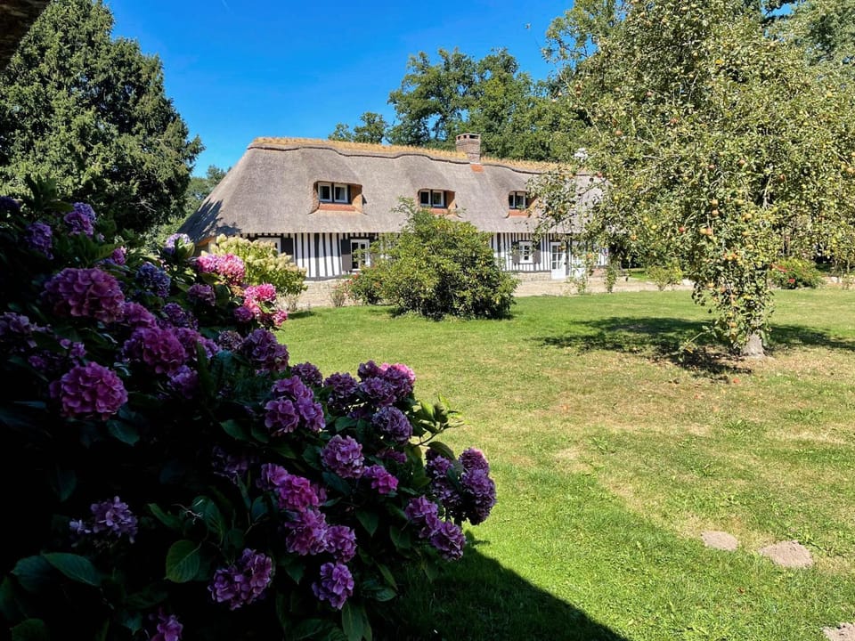 Clos de Leger House in Normandy