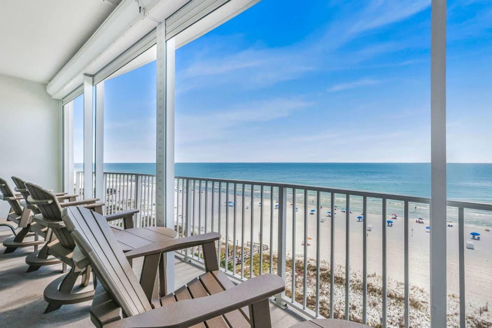 Regency Isle 710 Gulf Front 2 BD 2 bath Condo with Stunning Views House in Orange Beach