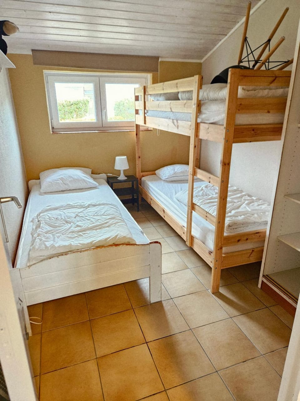 Bed, Photo of the whole room, Bedroom, bunk bed