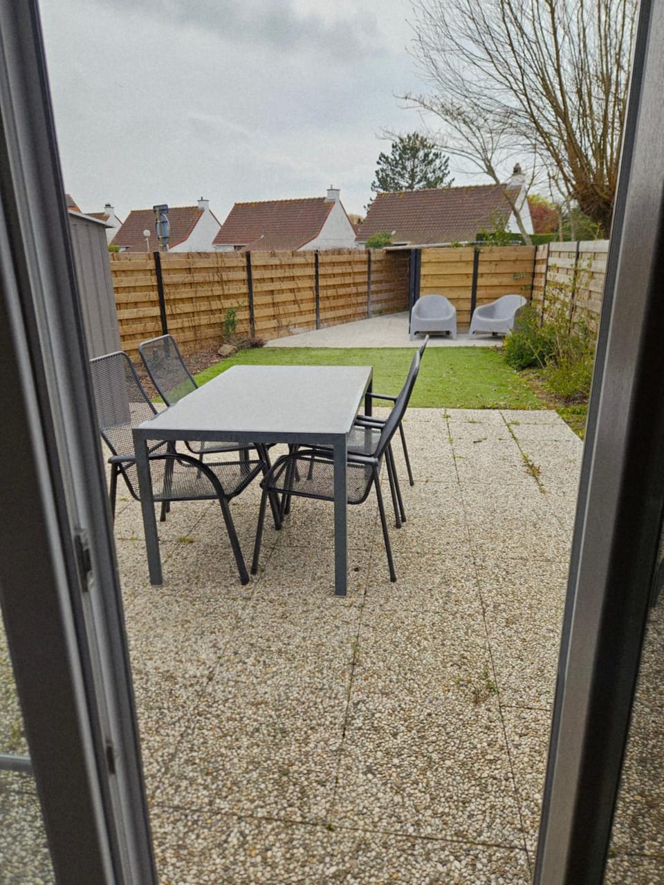 Day, Garden, Seating area, Garden view