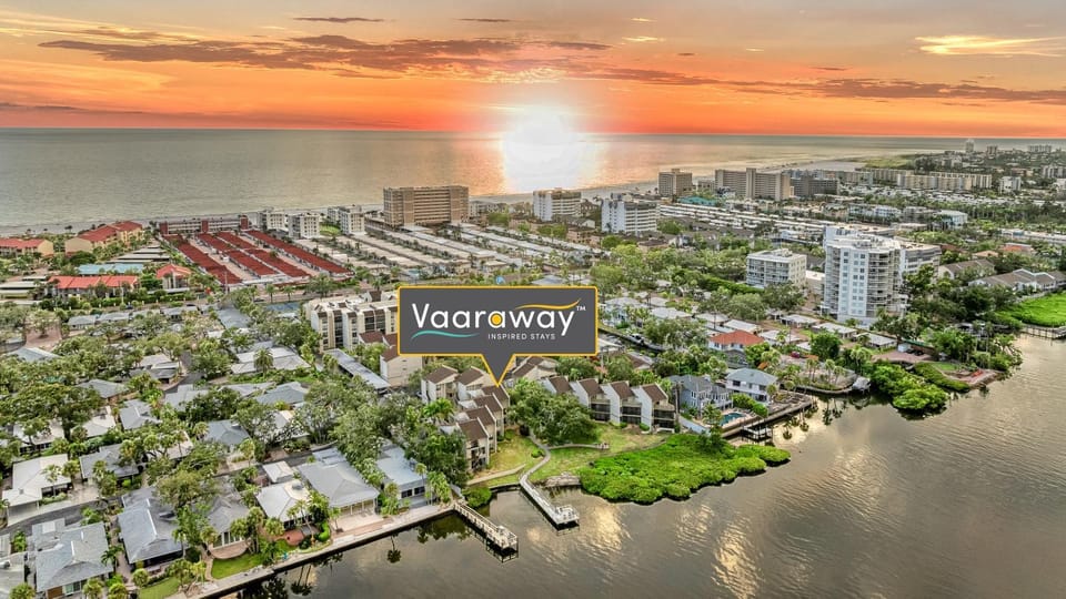 Coastal Condo, Water Views, Fishing Dock & 0.6 Miles to Siesta Beach House in Siesta Beach